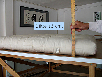 futon 13 cm. dik
